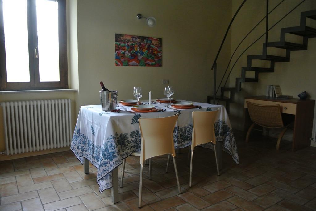 Agriturismo Valdappio ウルビーノ 部屋 写真