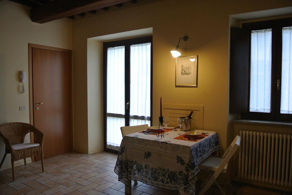 Agriturismo Valdappio ウルビーノ 部屋 写真