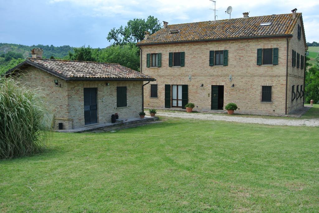 Agriturismo Valdappio ウルビーノ エクステリア 写真