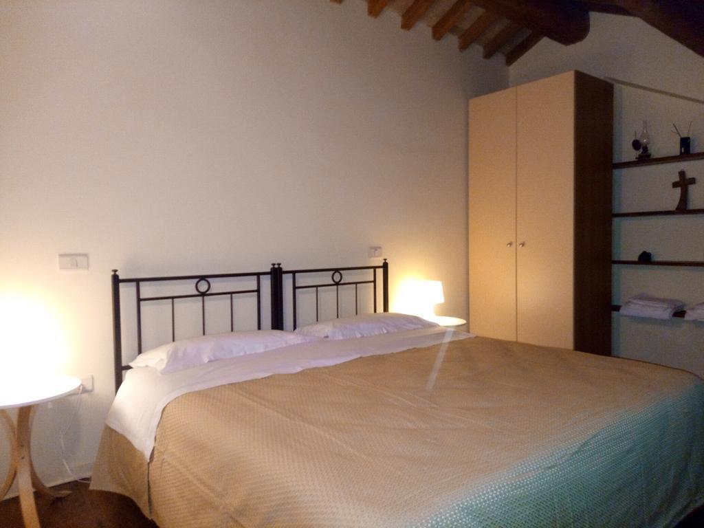 Agriturismo Valdappio ウルビーノ エクステリア 写真