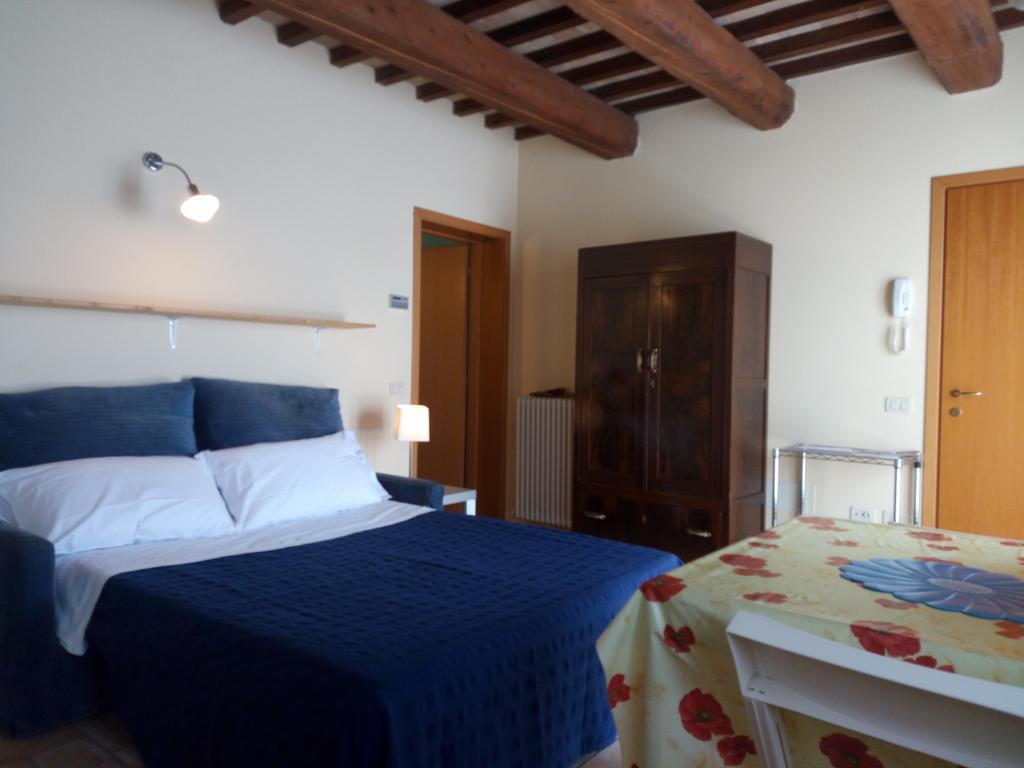 Agriturismo Valdappio ウルビーノ エクステリア 写真