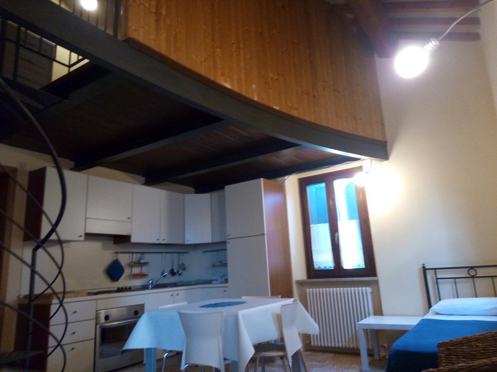 Agriturismo Valdappio ウルビーノ エクステリア 写真